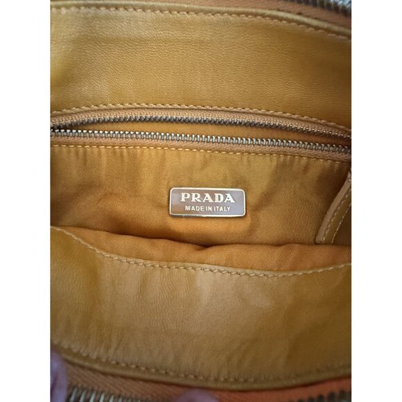 Prada bag - Picture 6 of 6